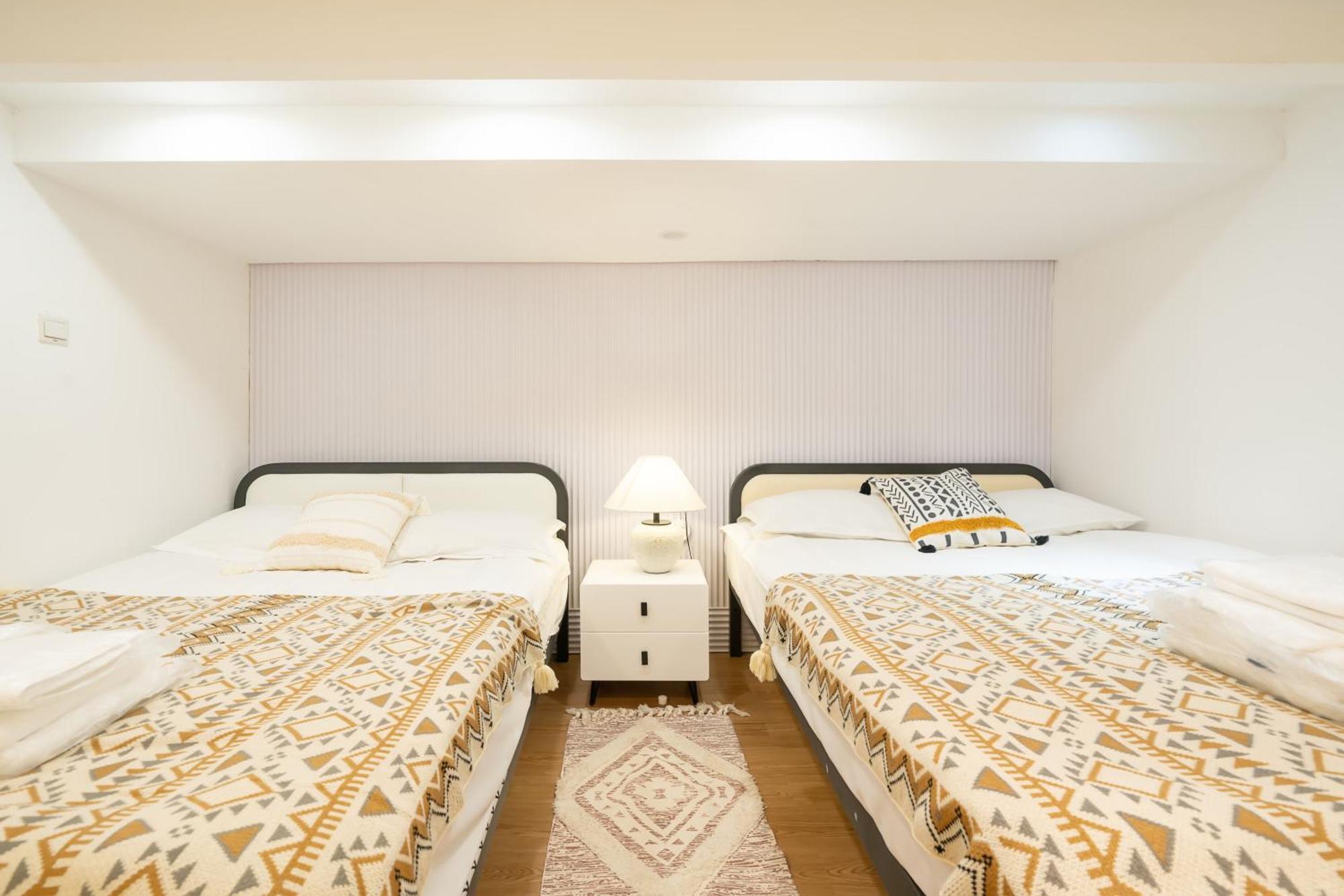 Shanghai Downtown Yi Du B&B - Near South Shaanxi Road Metro Station 600Meters Exteriér fotografie